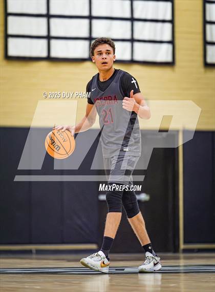Thumbnail 3 in JSerra Catholic @ Servite photogallery.