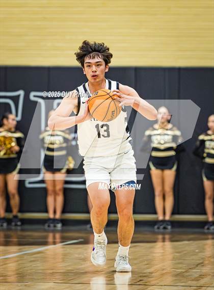 Thumbnail 2 in JSerra Catholic @ Servite photogallery.