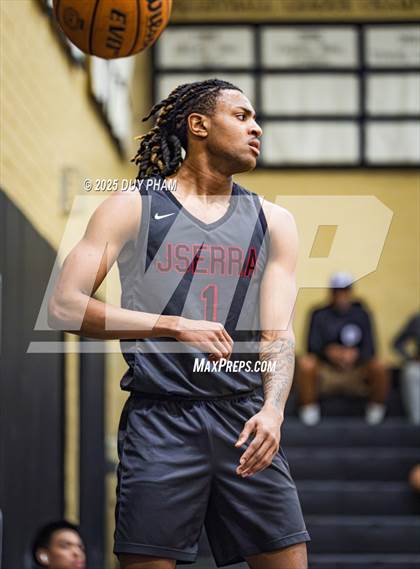 Thumbnail 3 in JSerra Catholic @ Servite photogallery.