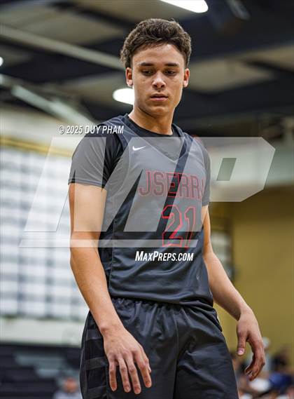 Thumbnail 2 in JSerra Catholic @ Servite photogallery.