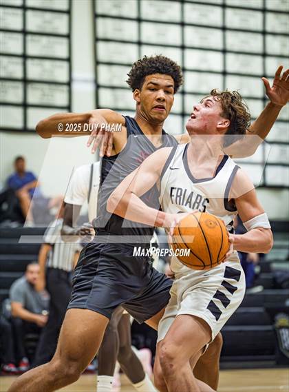Thumbnail 3 in JSerra Catholic @ Servite photogallery.