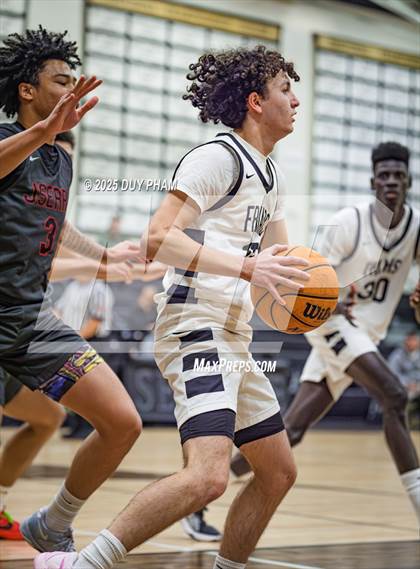 Thumbnail 1 in JSerra Catholic @ Servite photogallery.