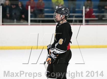 Thumbnail 3 in Vianney vs Chaminade photogallery.