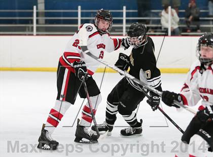 Thumbnail 1 in Vianney vs Chaminade photogallery.