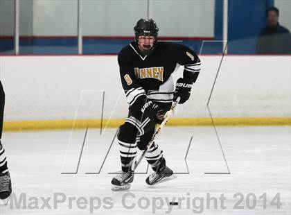 Thumbnail 3 in Vianney vs Chaminade photogallery.