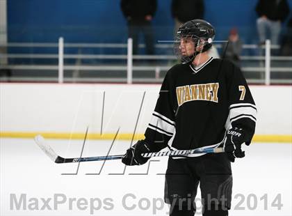 Thumbnail 3 in Vianney vs Chaminade photogallery.