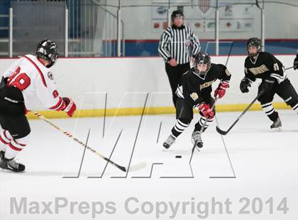 Thumbnail 3 in Vianney vs Chaminade photogallery.