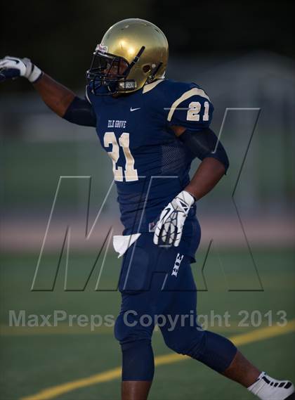 Thumbnail 1 in Lincoln @ Elk Grove photogallery.