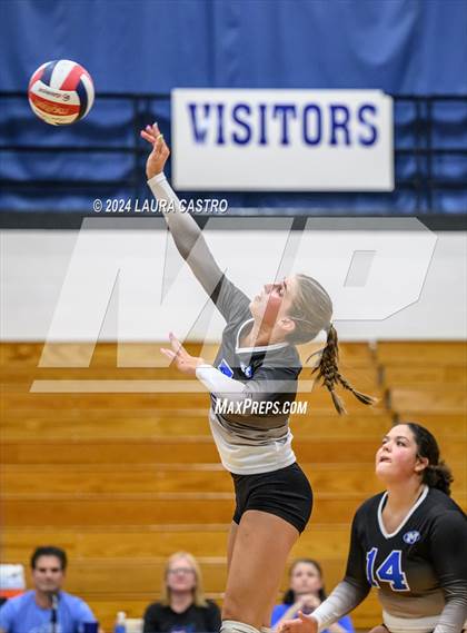 Thumbnail 2 in Monroe @ Miamisburg photogallery.