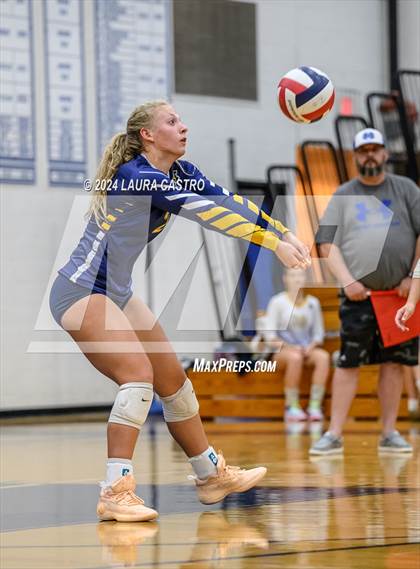 Thumbnail 2 in Monroe @ Miamisburg photogallery.