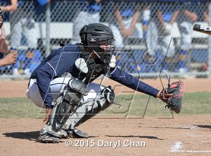 Thumbnail 1 in JV: Bishop Amat @ La Salle photogallery.