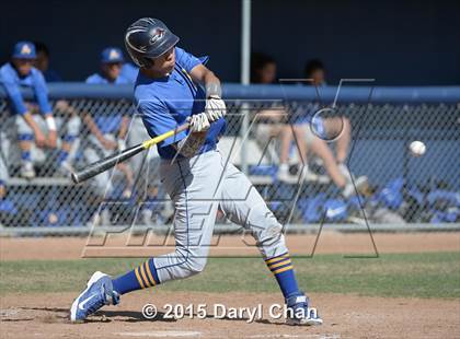 Thumbnail 2 in JV: Bishop Amat @ La Salle photogallery.