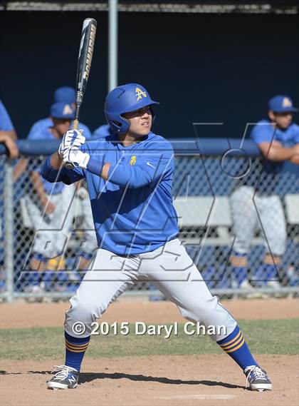 Thumbnail 3 in JV: Bishop Amat @ La Salle photogallery.