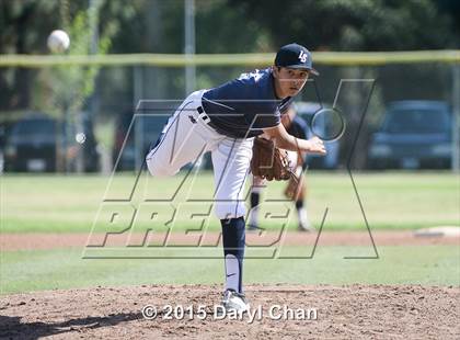 Thumbnail 2 in JV: Bishop Amat @ La Salle photogallery.