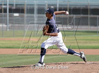 Thumbnail 2 in JV: Bishop Amat @ La Salle photogallery.