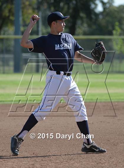 Thumbnail 3 in JV: Bishop Amat @ La Salle photogallery.