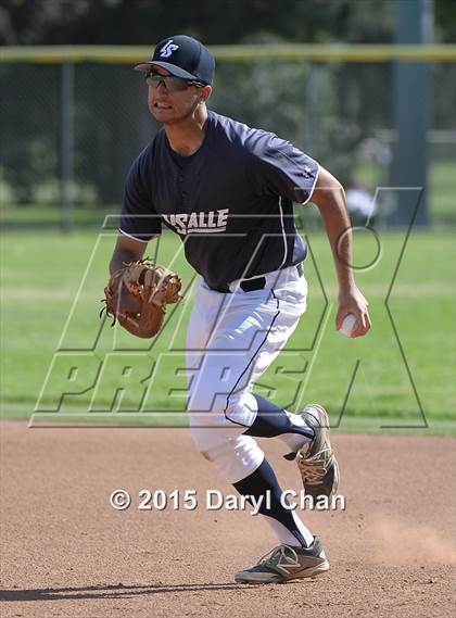 Thumbnail 1 in JV: Bishop Amat @ La Salle photogallery.