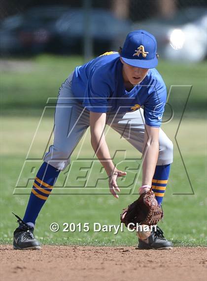 Thumbnail 1 in JV: Bishop Amat @ La Salle photogallery.