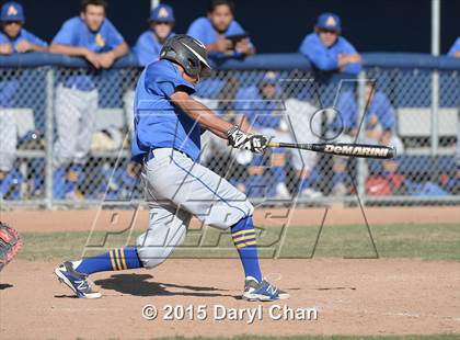 Thumbnail 1 in JV: Bishop Amat @ La Salle photogallery.