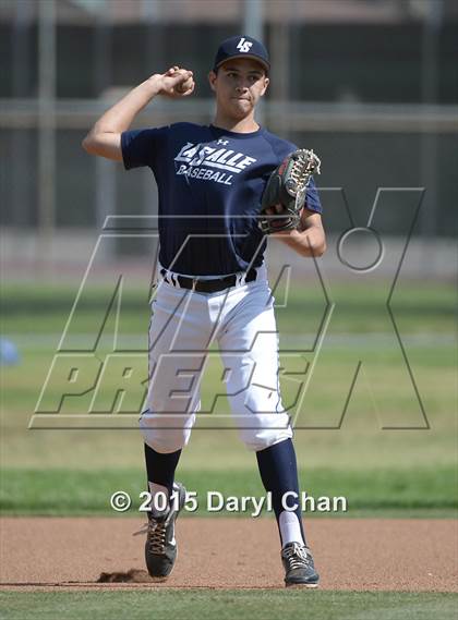 Thumbnail 3 in JV: Bishop Amat @ La Salle photogallery.