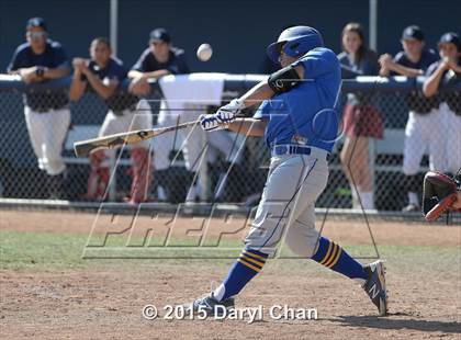 Thumbnail 1 in JV: Bishop Amat @ La Salle photogallery.