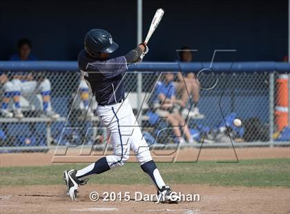 Thumbnail 3 in JV: Bishop Amat @ La Salle photogallery.