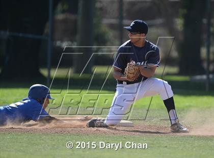Thumbnail 1 in JV: Bishop Amat @ La Salle photogallery.