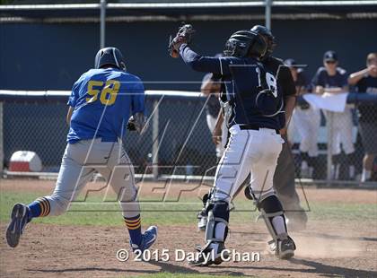 Thumbnail 1 in JV: Bishop Amat @ La Salle photogallery.