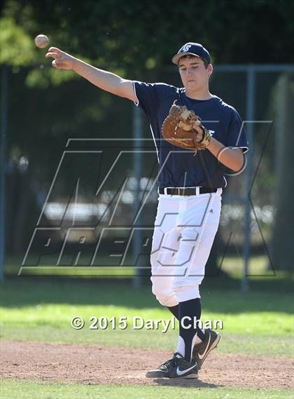 Thumbnail 1 in JV: Bishop Amat @ La Salle photogallery.