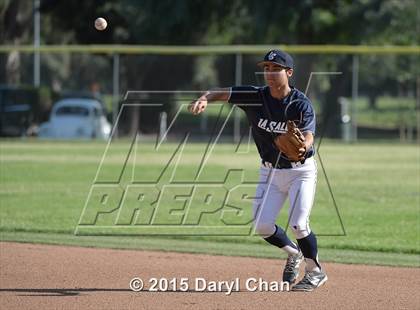 Thumbnail 1 in JV: Bishop Amat @ La Salle photogallery.