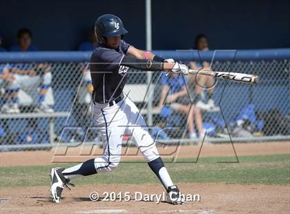Thumbnail 3 in JV: Bishop Amat @ La Salle photogallery.