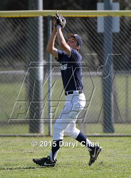 Thumbnail 1 in JV: Bishop Amat @ La Salle photogallery.