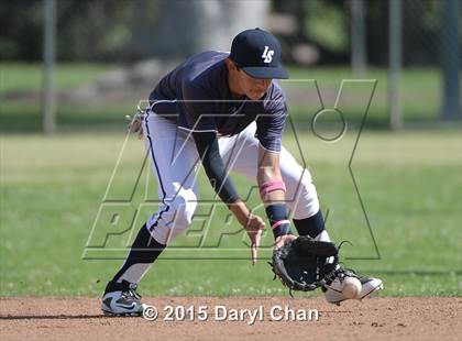 Thumbnail 1 in JV: Bishop Amat @ La Salle photogallery.