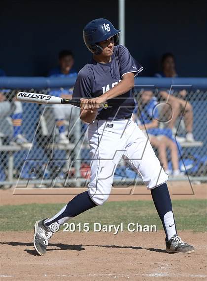 Thumbnail 2 in JV: Bishop Amat @ La Salle photogallery.