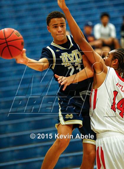 Thumbnail 1 in Regis Jesuit vs Mater Dei (Duel in the Desert) photogallery.
