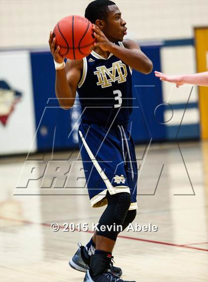 Thumbnail 2 in Regis Jesuit vs Mater Dei (Duel in the Desert) photogallery.