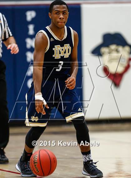 Thumbnail 2 in Regis Jesuit vs Mater Dei (Duel in the Desert) photogallery.