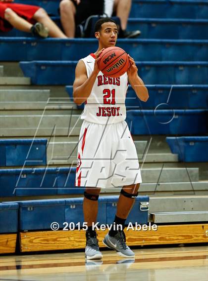 Thumbnail 1 in Regis Jesuit vs Mater Dei (Duel in the Desert) photogallery.