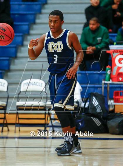 Thumbnail 3 in Regis Jesuit vs Mater Dei (Duel in the Desert) photogallery.