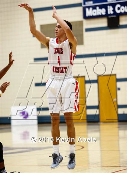 Thumbnail 2 in Regis Jesuit vs Mater Dei (Duel in the Desert) photogallery.