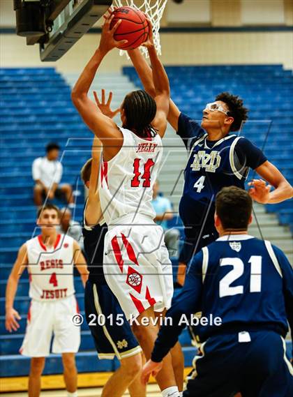Thumbnail 2 in Regis Jesuit vs Mater Dei (Duel in the Desert) photogallery.