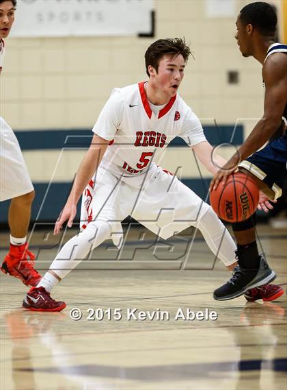 Thumbnail 2 in Regis Jesuit vs Mater Dei (Duel in the Desert) photogallery.