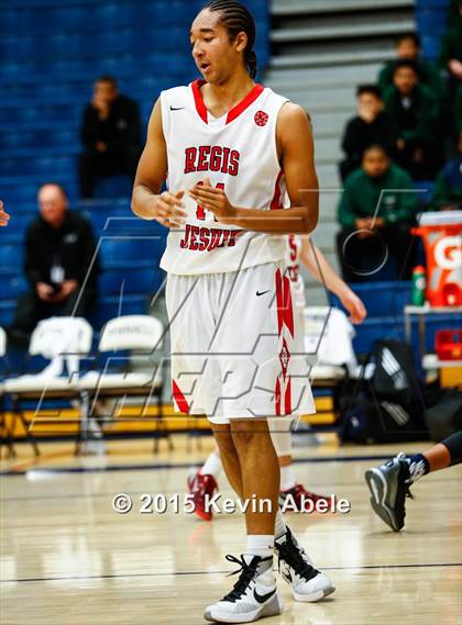 Thumbnail 2 in Regis Jesuit vs Mater Dei (Duel in the Desert) photogallery.
