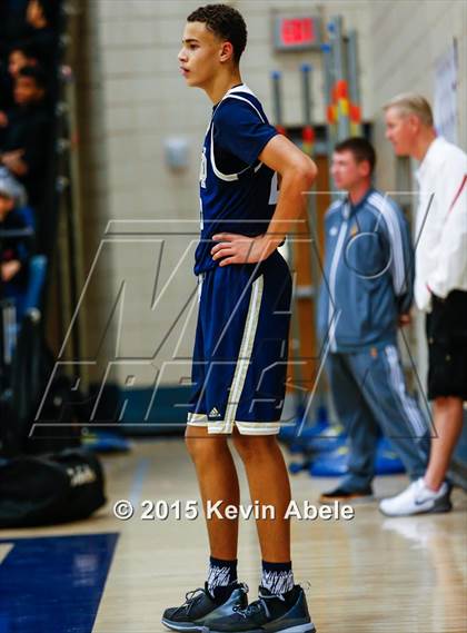 Thumbnail 3 in Regis Jesuit vs Mater Dei (Duel in the Desert) photogallery.