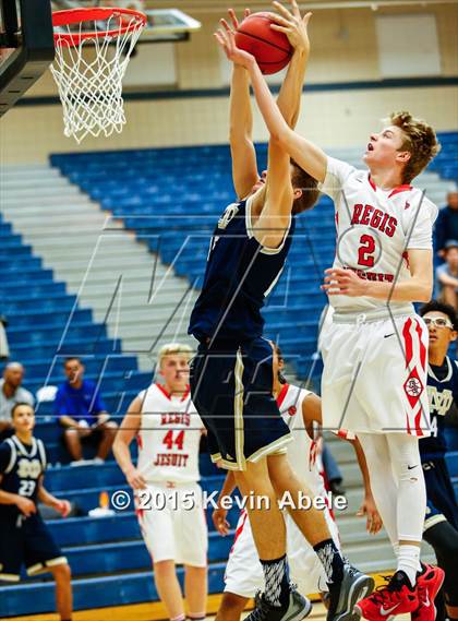 Thumbnail 3 in Regis Jesuit vs Mater Dei (Duel in the Desert) photogallery.