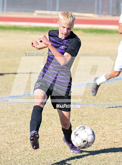 Thumbnail 3 in Northwest Christian vs. Parker (Annual Golden Eagle Classic) photogallery.