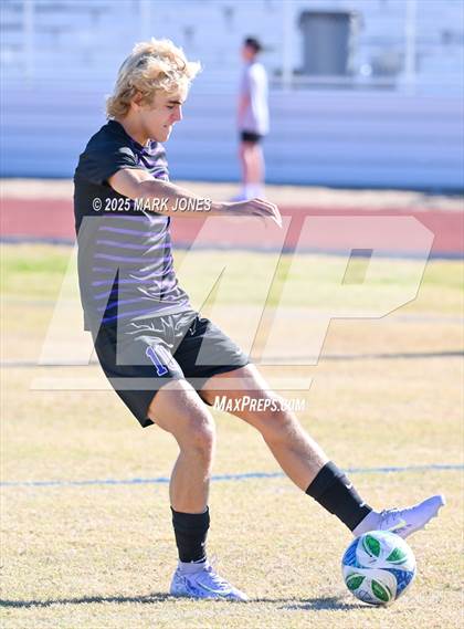 Thumbnail 2 in Northwest Christian vs. Parker (Annual Golden Eagle Classic) photogallery.