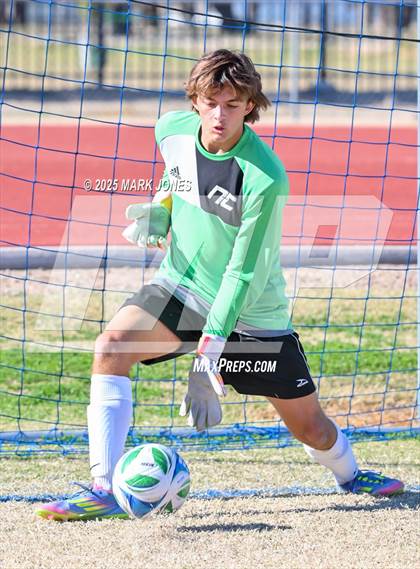 Thumbnail 3 in Northwest Christian vs. Parker (Annual Golden Eagle Classic) photogallery.