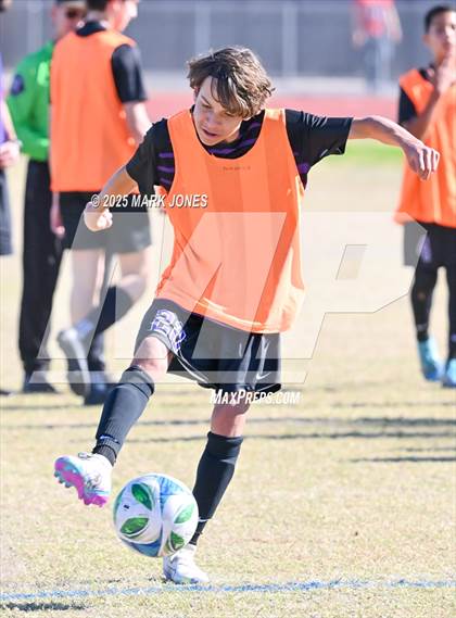 Thumbnail 3 in Northwest Christian vs. Parker (Annual Golden Eagle Classic) photogallery.