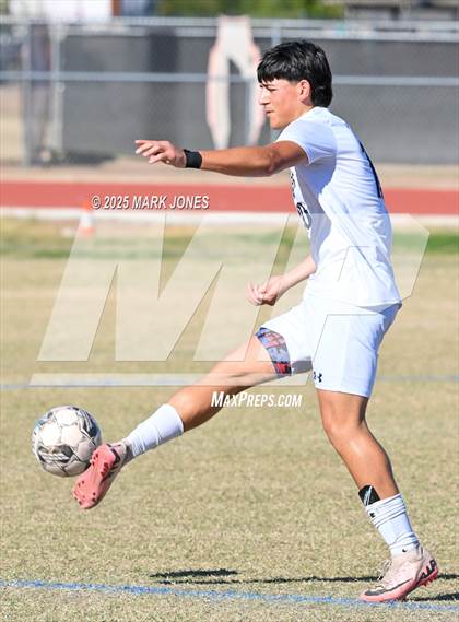 Thumbnail 1 in Northwest Christian vs. Parker (Annual Golden Eagle Classic) photogallery.
